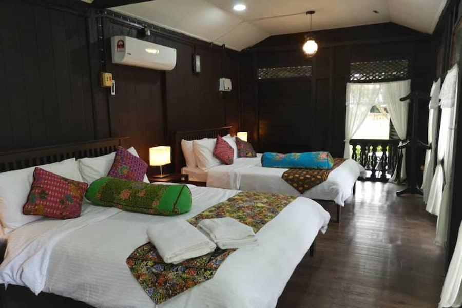 Keriang Hill Hotel Alor Setar Ngoại thất bức ảnh